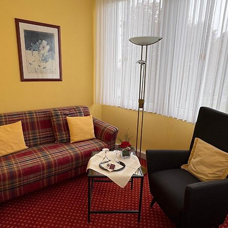 Thermen Hotel Pension Villa Holstein Bad Salzuflen Dış mekan fotoğraf