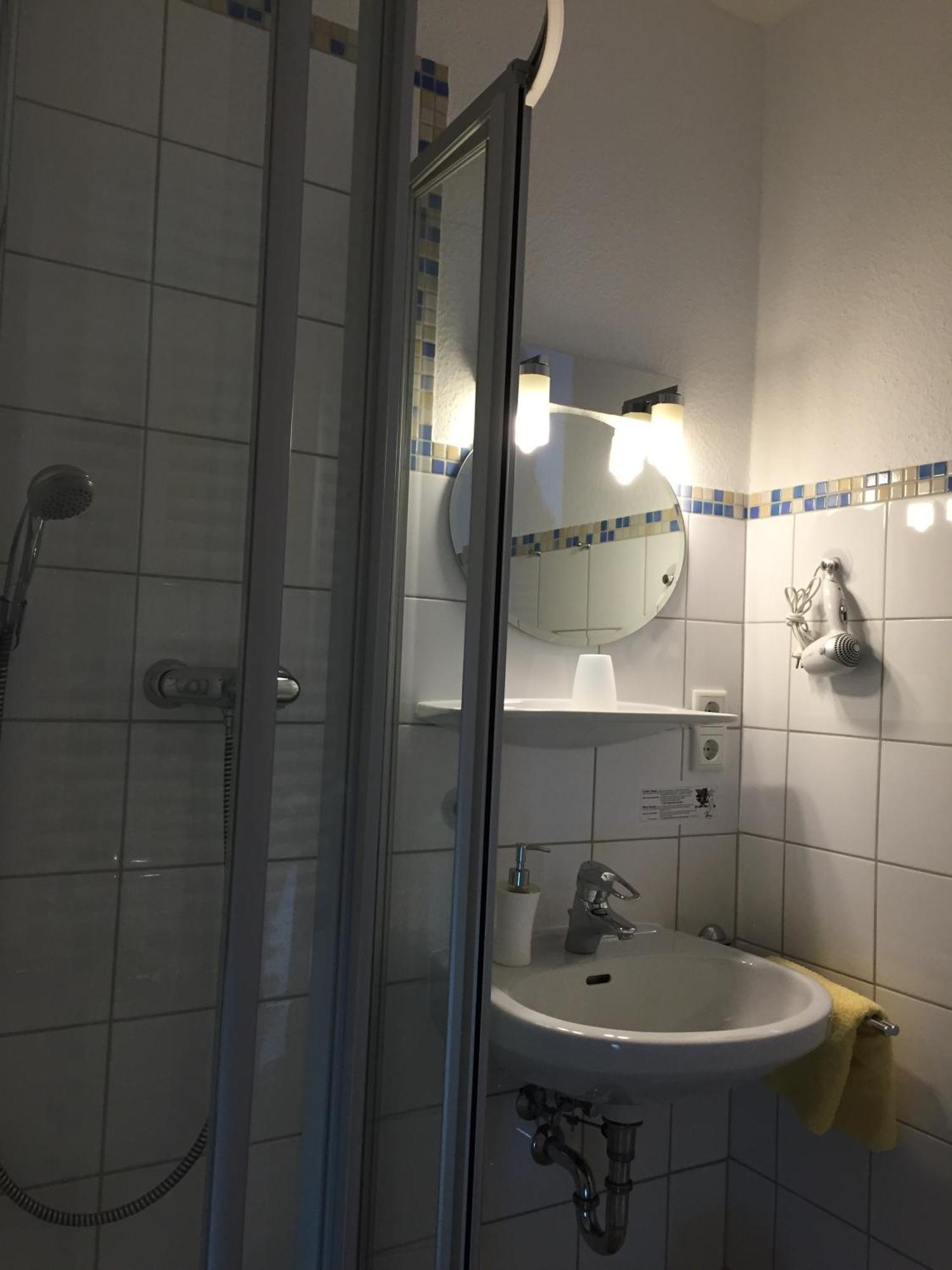 Thermen Hotel Pension Villa Holstein Bad Salzuflen Oda fotoğraf