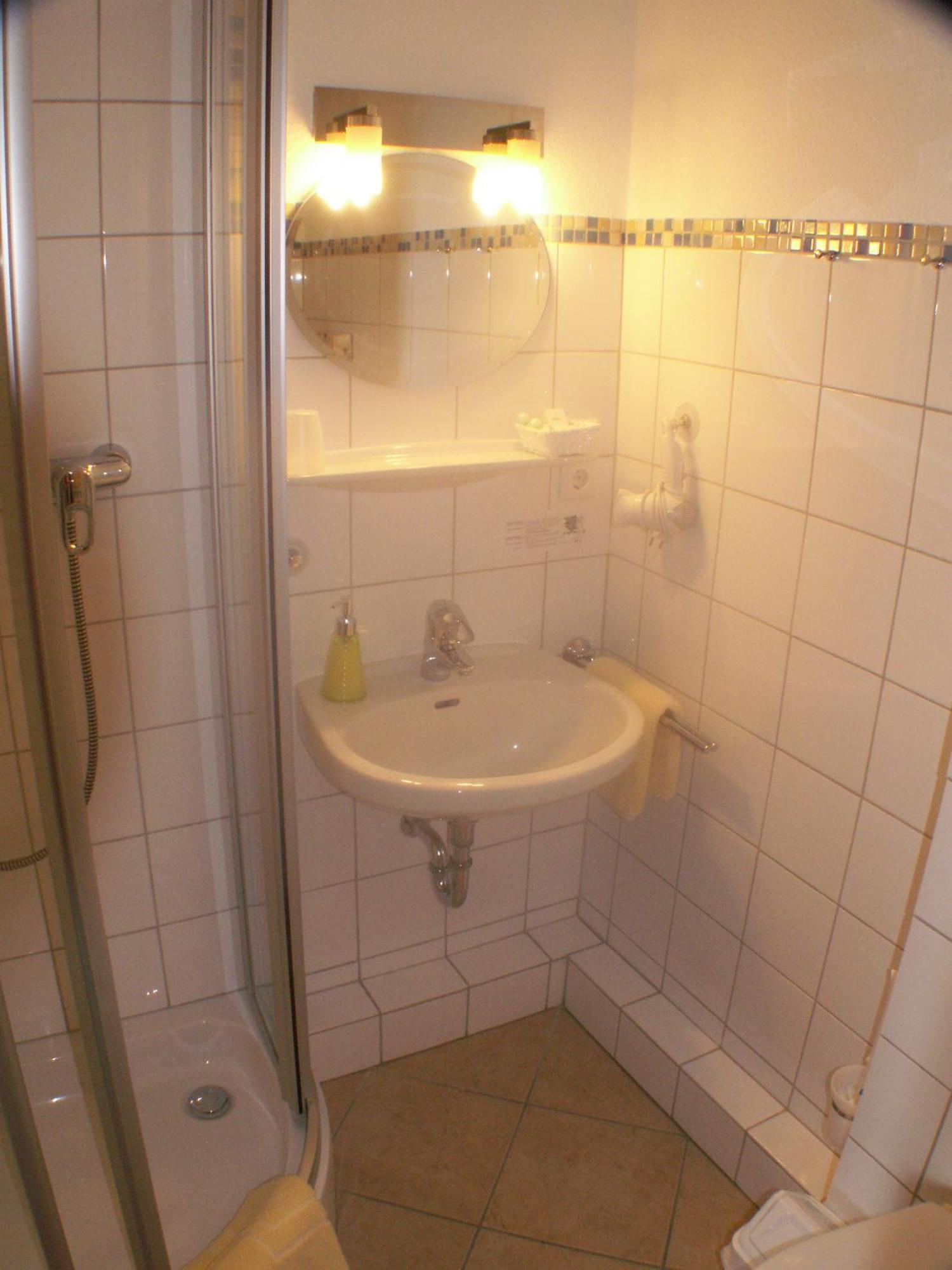 Thermen Hotel Pension Villa Holstein Bad Salzuflen Oda fotoğraf